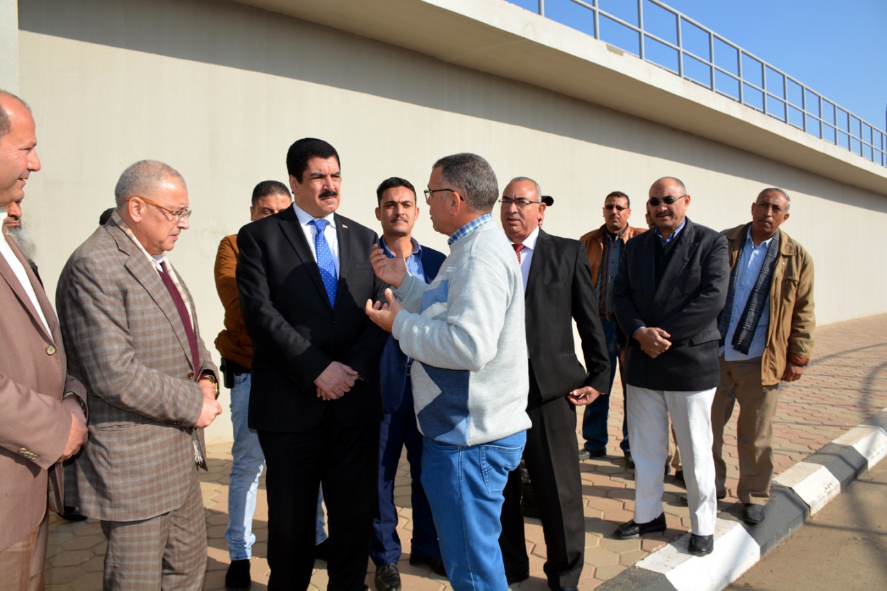 محافظ القليوبية يوجه بسرعة الانتهاء من أعمال انشاء محطة معالجة الصرف الصحي بقرية شبرا شهاب (3)