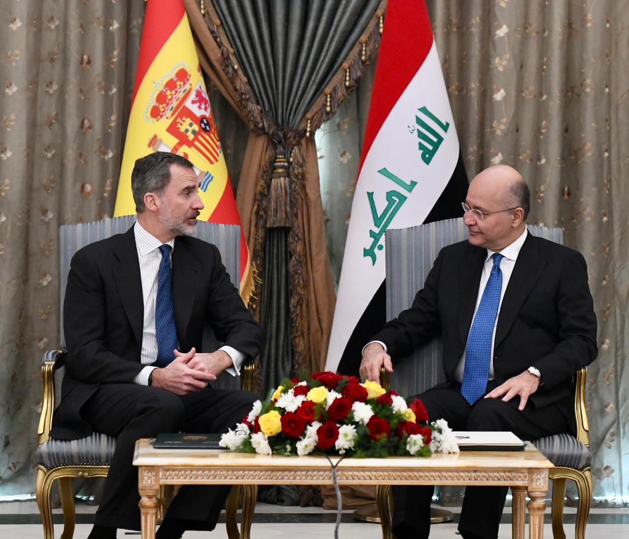 رئيس العراق وملك اسبانيا
