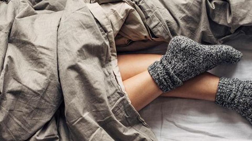 ارتداء جوارب أثناء النوم