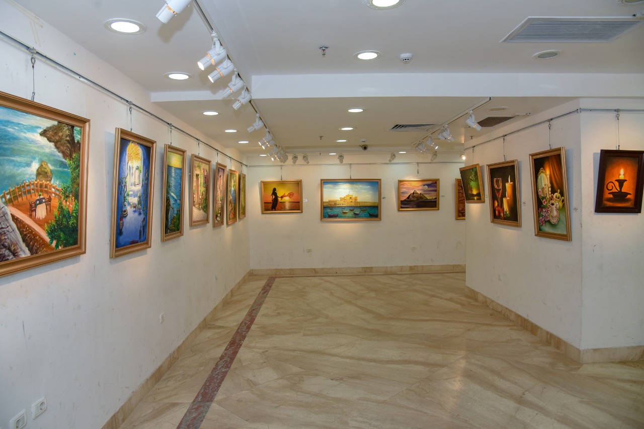 افتتاح معرض الفن التشكيلى بقصر ثقافة الانفوشى (4)