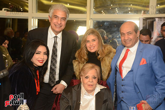 وزارة الثقافة تمنح الفنانة نادية لطفى جائزة الدولة التقديرية بحضور نجوم الفن (39)