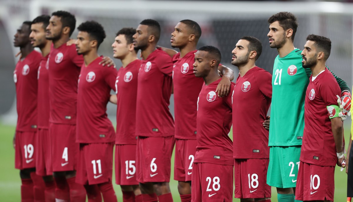 منتخب قطر يلقب بـ  العنابى