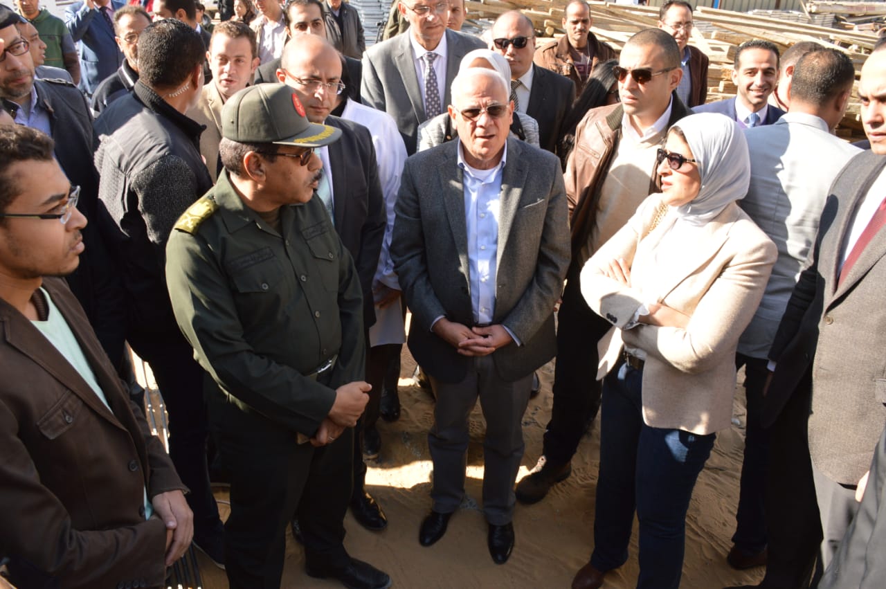 جانب من زيارة وزيرة الصحة لبورسعيد (8)