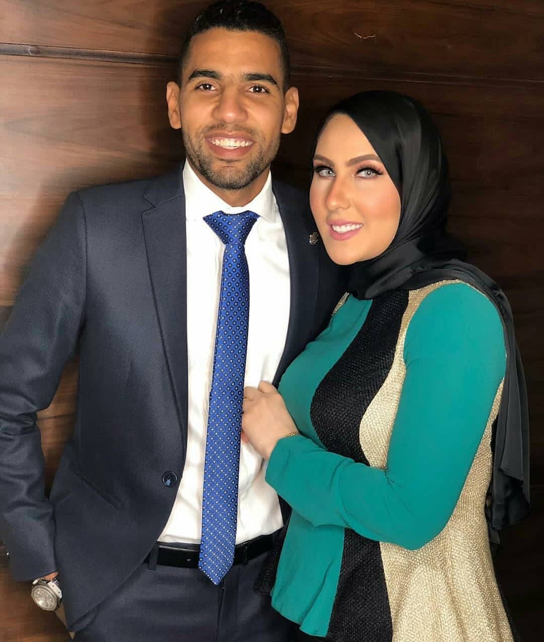 مؤمن زكريا و زوجته فى أحد المناسبات مؤمن زكريا و زوجته فى أحد المناسبات