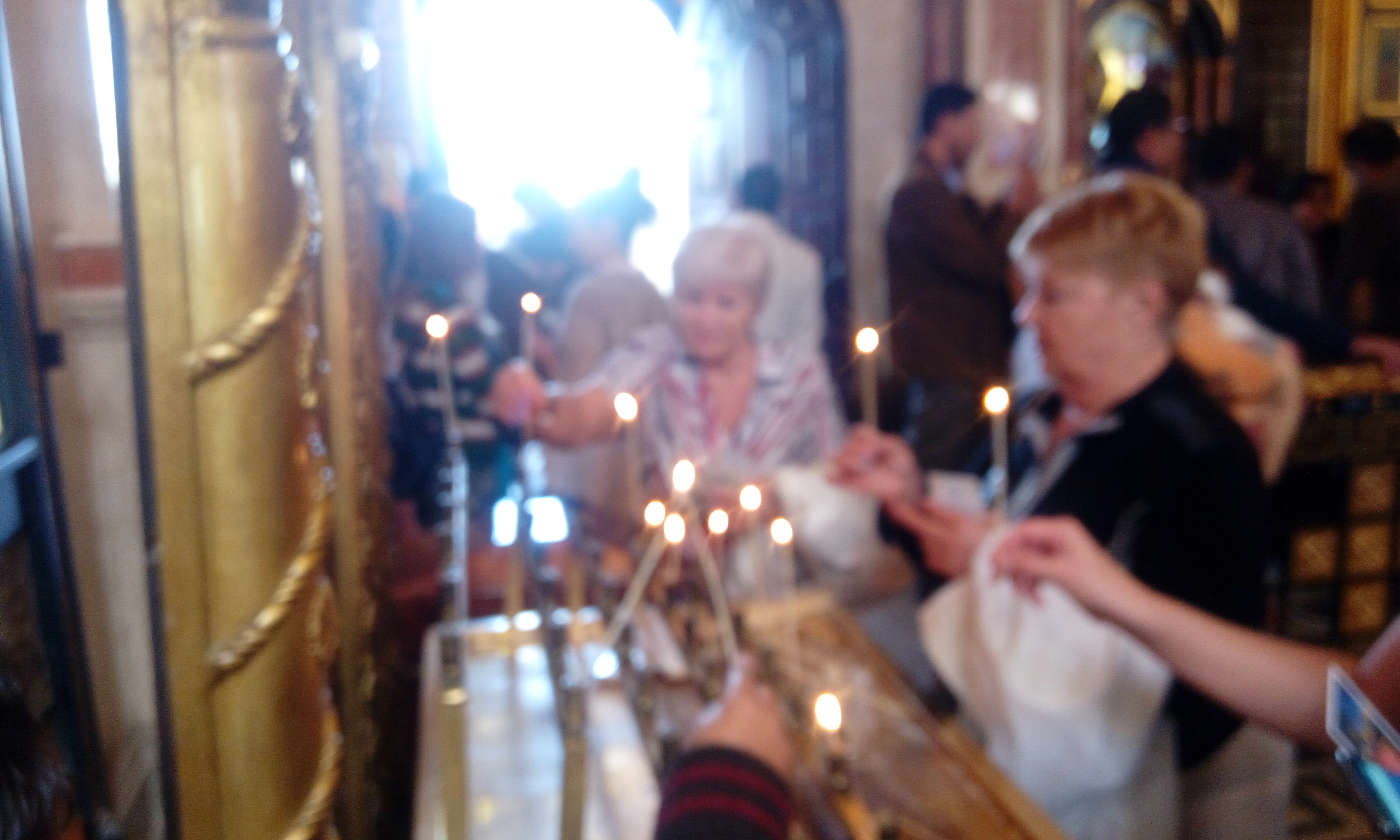 الأجانب أثناء احتفالهم بعيد الميلاد المجيد بكنيسة السمائيين (1)