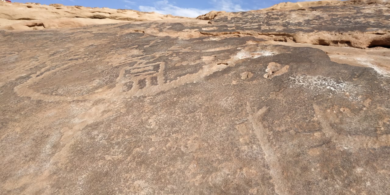 مشروع توثيق النقوش الصخرية بجنوب سيناء (1)