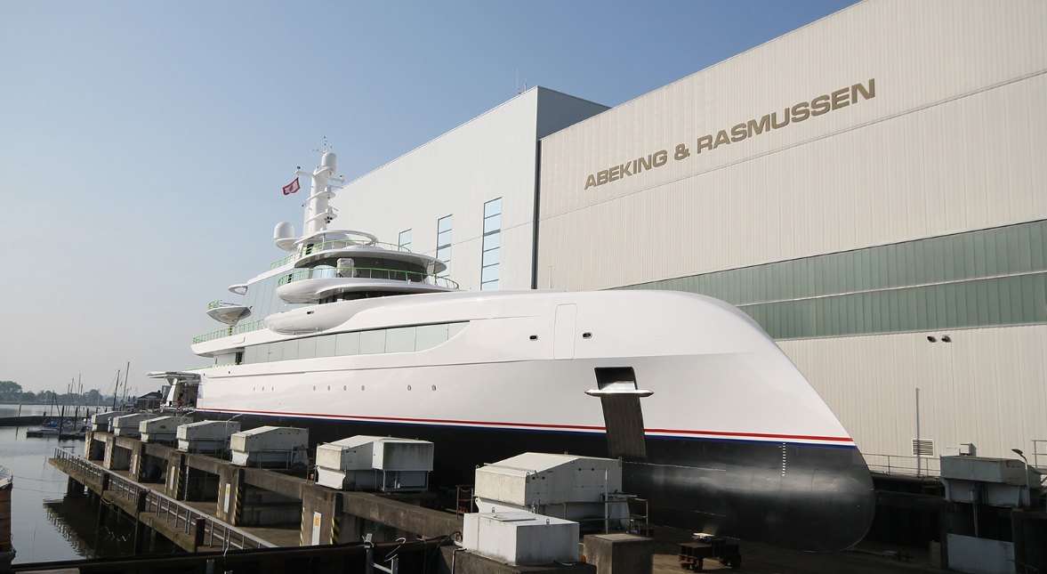 يخت اكسلانس