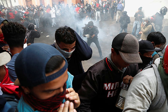 مظاهرات عنيفة فى الإكوادور