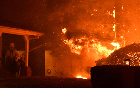 النيران فى كاليفورنيا