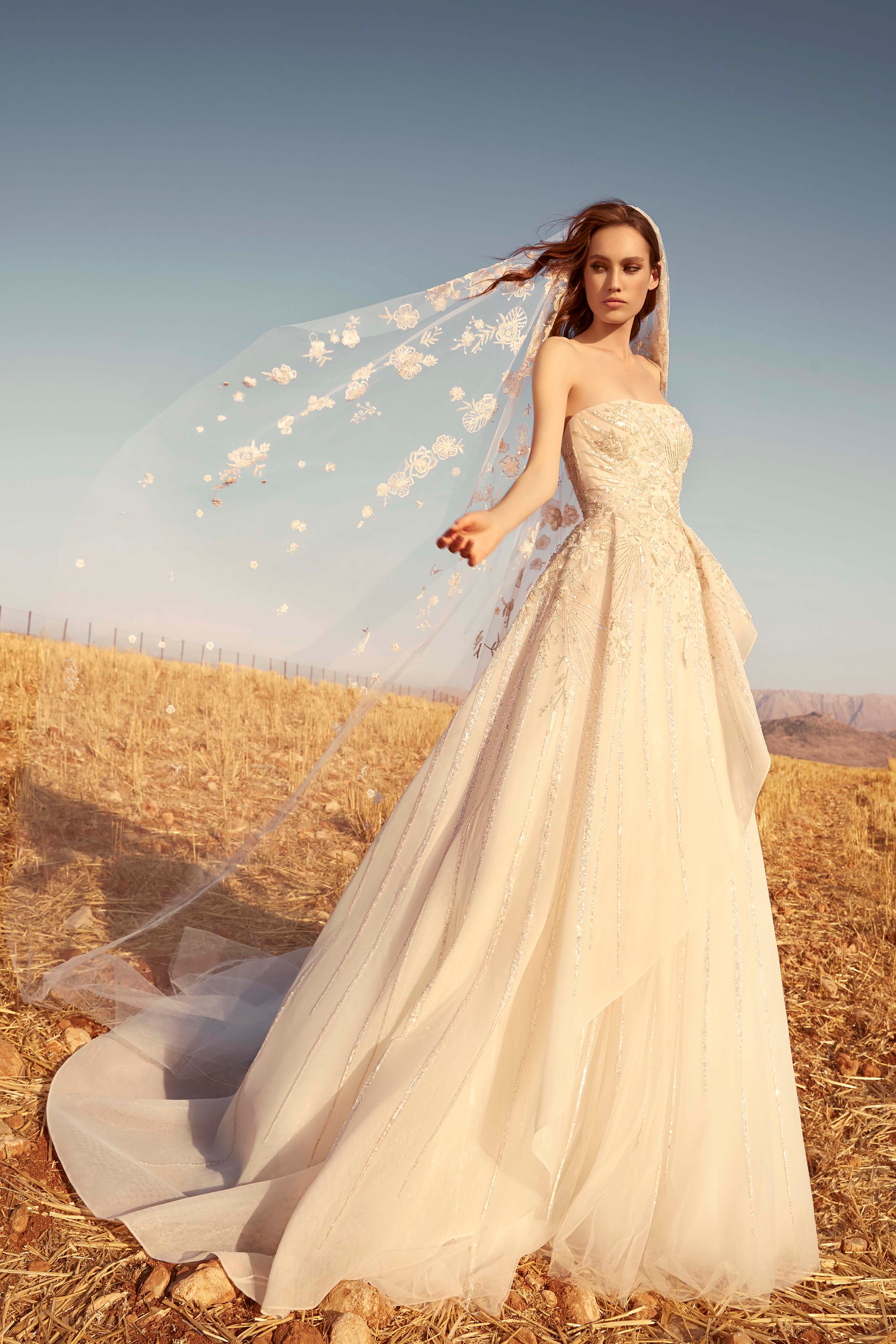 فستان زفاف من مجموعة زهير مراد