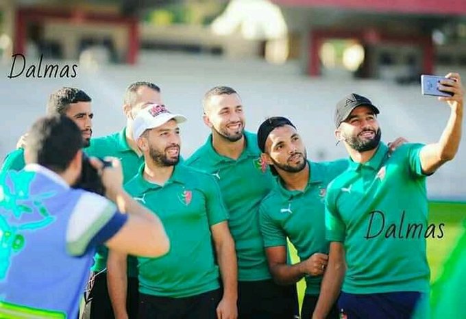 لاعبو مولودية الجزائر