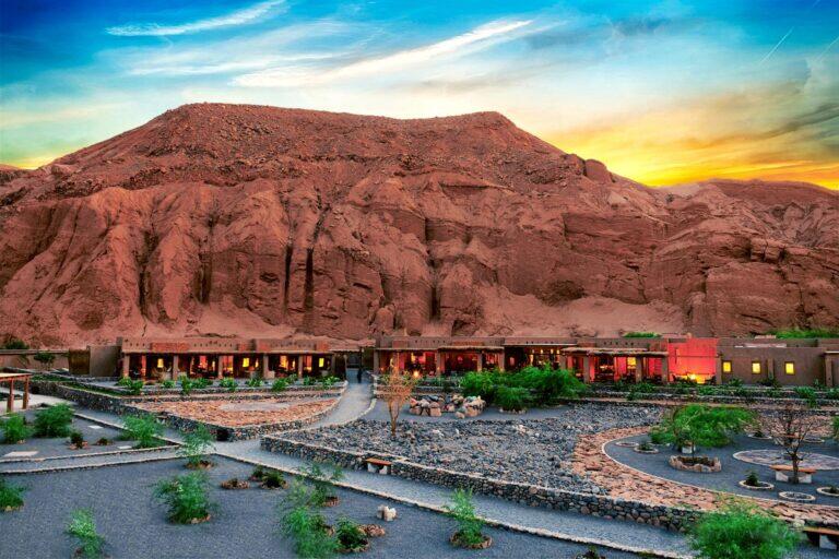 فندق Alto Atacama Desert Lodge & Spaوسط الجبال