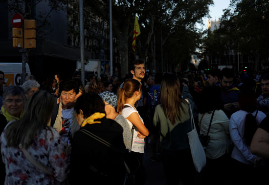 متظاهرو كاتالونيا يحتشدون فى شوارع برشلونة