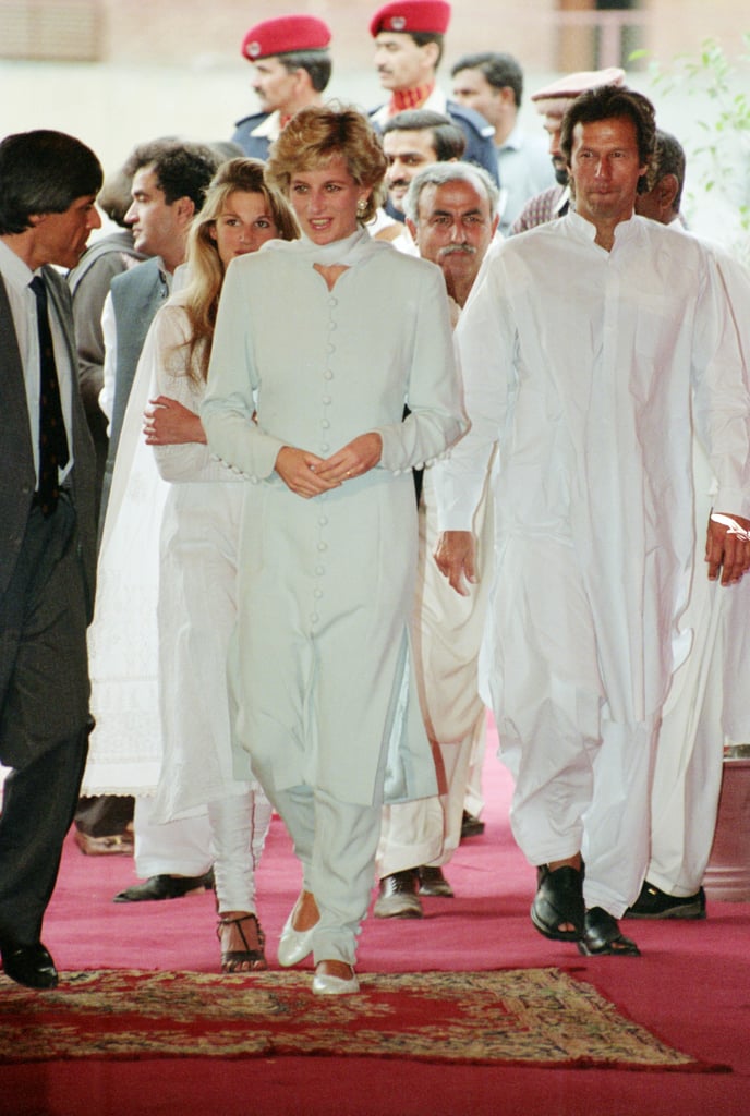 Princess-Diana-in-Blue-Catherine-Walker-Dress-in-Pakistan-1996