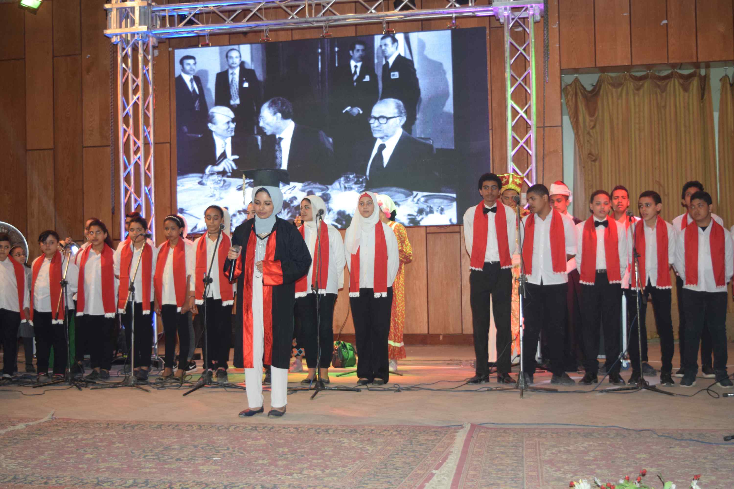 محافظ المنيا يشهد احتفالية جمعية نصر أكتوبر بذكرى انتصارات 73 (8)