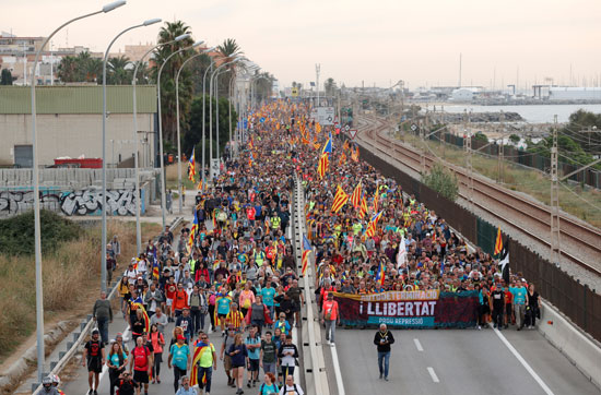 تجدد الاحتجاجات فى إقليم كتالونيا