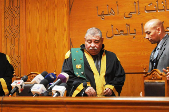 هيئة-المحكمة-برئاسة-المستشار-حسن-فريد-(2)