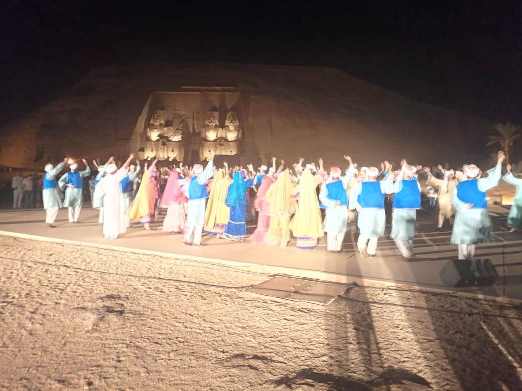 عروض فنية عروض فنية