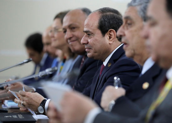 الرئيس-الروسي-فلاديمير-بوتين-يلتقي-بالرئيس-المصري-عبد-الفتاح-السيسي