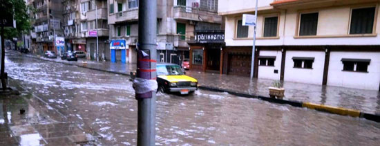 الأمطار-تغرق-المحافظات-وإغلاق-الموانئ-فى-الإسكندرية-وكفر-الشيخ-(9)