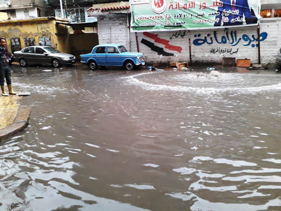 الأمطار-تغرق-المحافظات-وإغلاق-الموانئ-فى-الإسكندرية-وكفر-الشيخ-(1)
