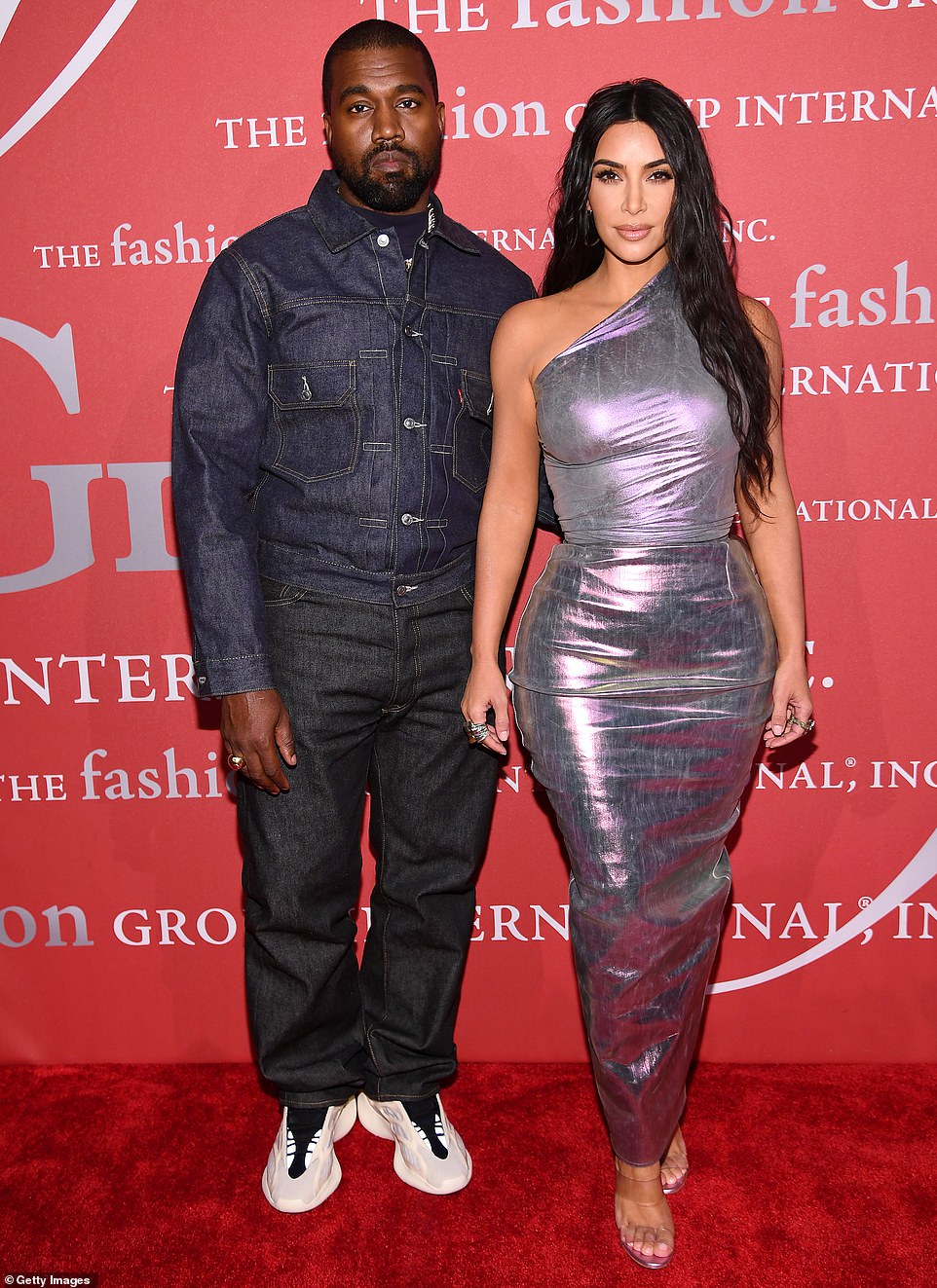 20160758-7611957-Glam_Kim_Kardashian_and_Kanye_West_looked_the_picture_of_marital-a-163_1571983651335