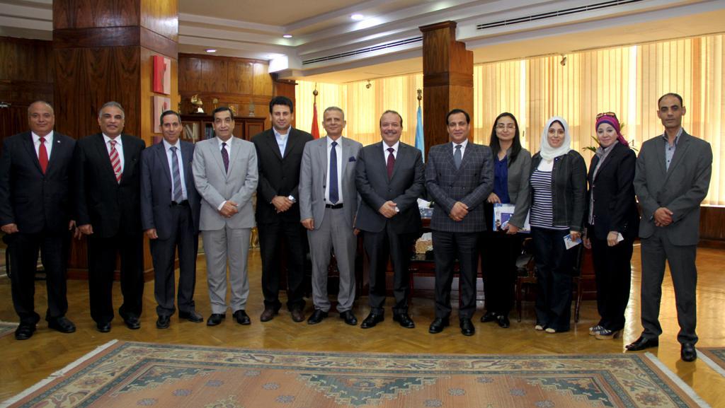 لجنة تقييم مسابقة أفضل جامعة مصرية (1)