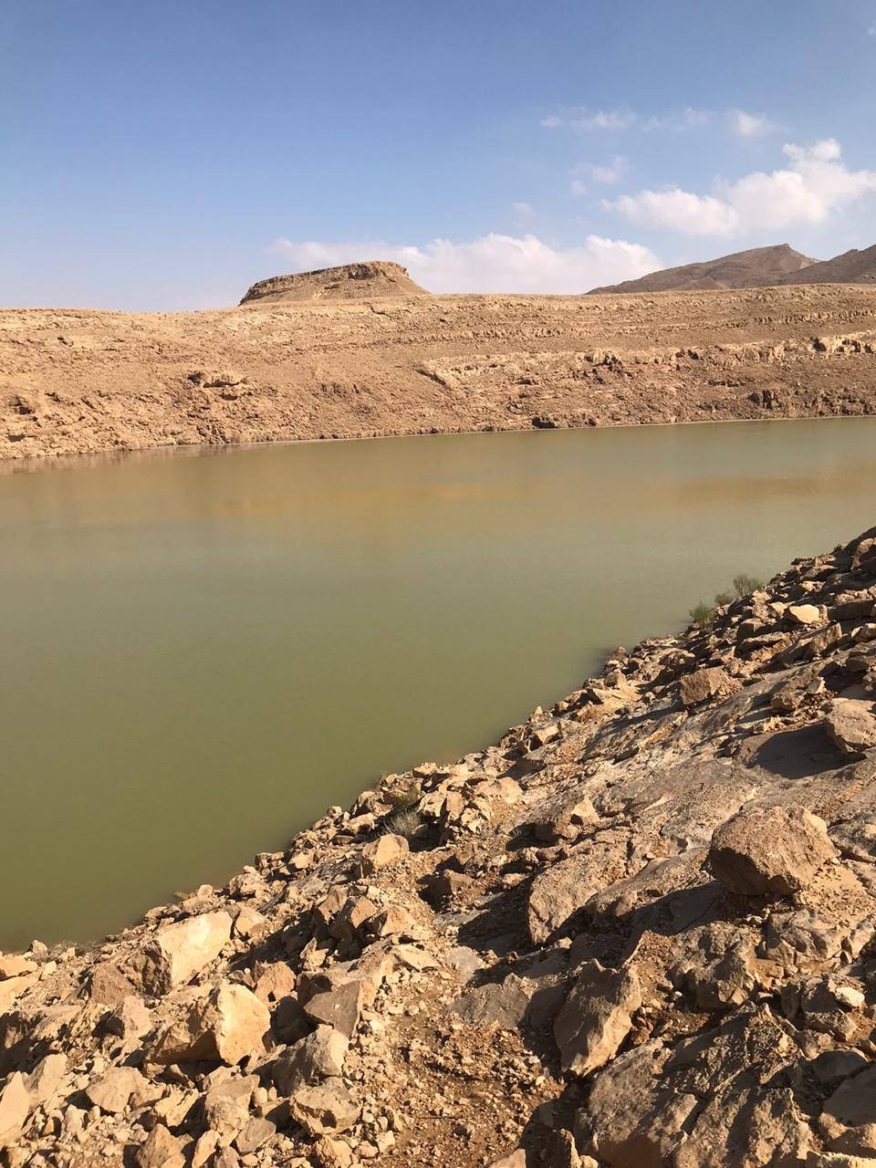 حصاد مليون متر مكعب من مياه السيول فى بحيرة سد الكرم بوسط سيناء (5)