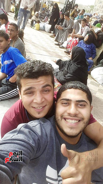  محمد عيد وأحمد سمير ضحايا حادث قطار الإسكندرية  (1)