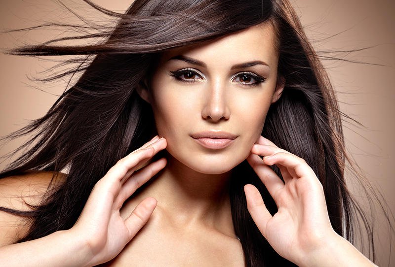 وصفات طبيعية لتنعيم الشعر (1)
