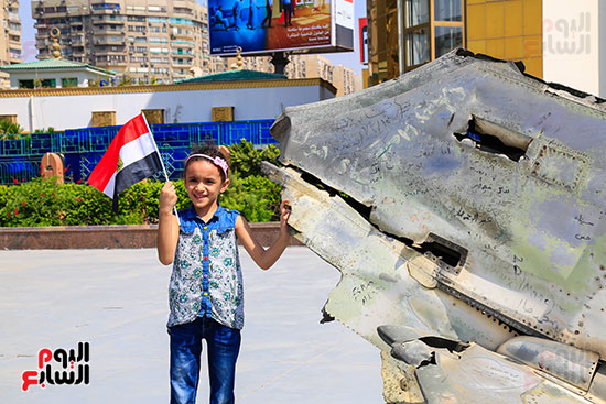 معدات وحطام طائرات إسرائيلية تحتفظ بها مصر (10)
