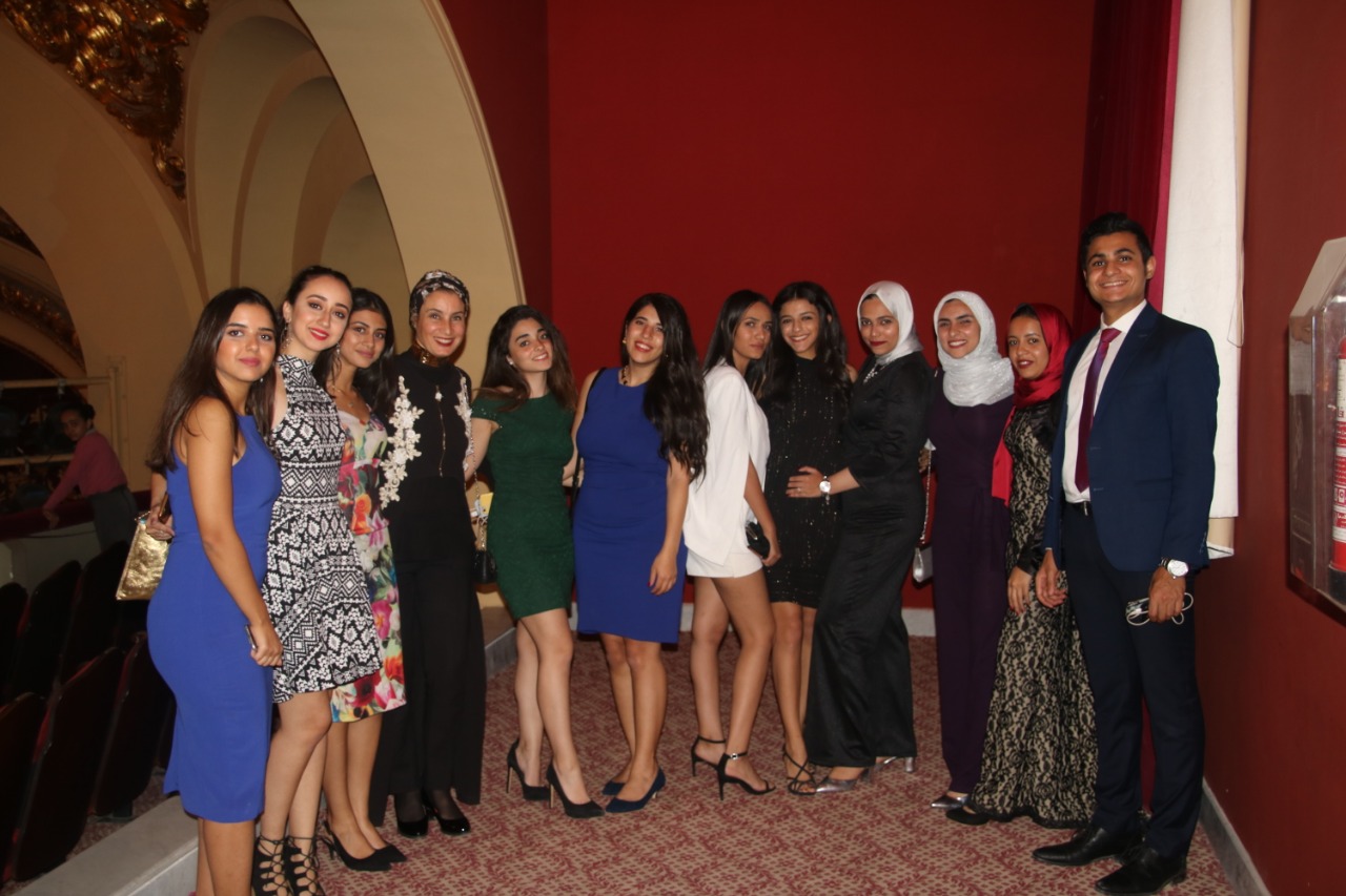 طلاب الأكاديمية العربية يشاركون بمهرجان الإسكندرية السينمائى الدولى (5)