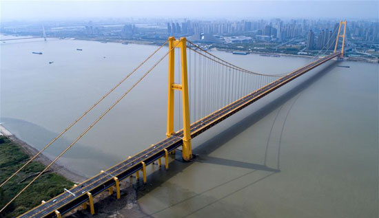 اطول جسر معلق فى العالم