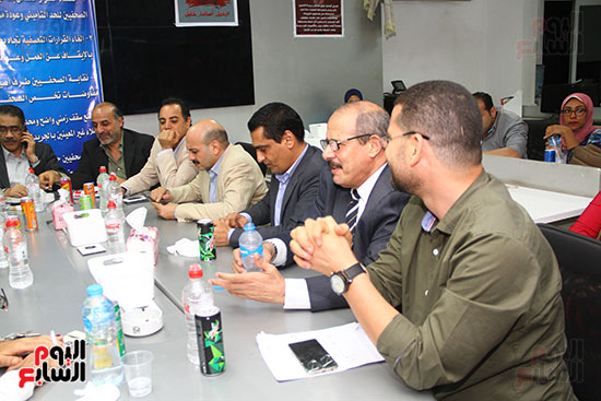 اجتماع المجلس بمقر جريدة التحرير (10)