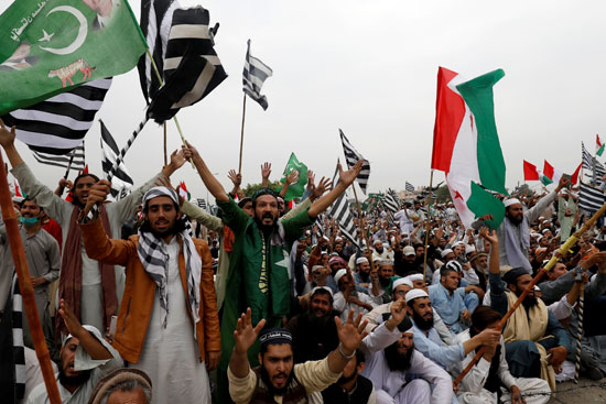 احتجاجات فى باكستان