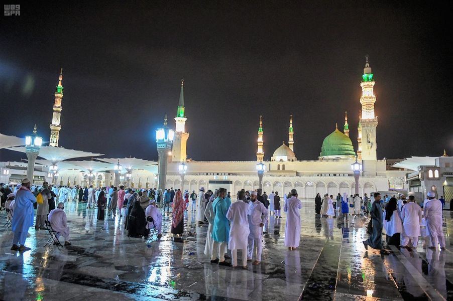 المسجد النبوى والأمطار