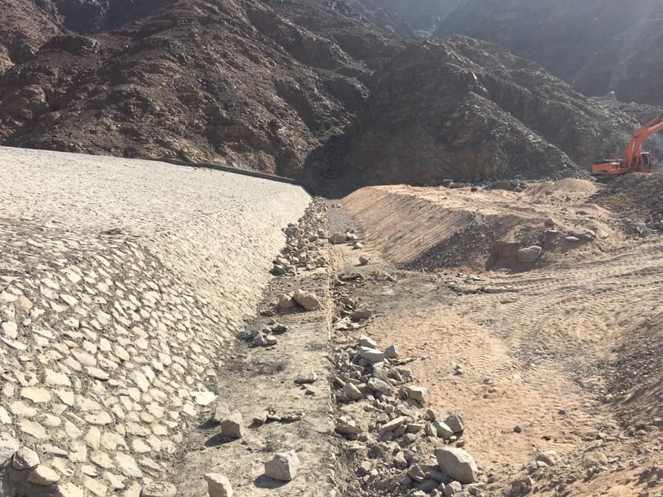 استعدادات طابا لموسم السيول  (4)