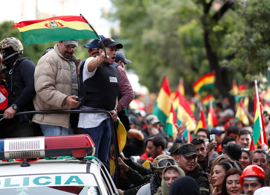 امتلاء شوارع بوليفيا بالمحتفلين