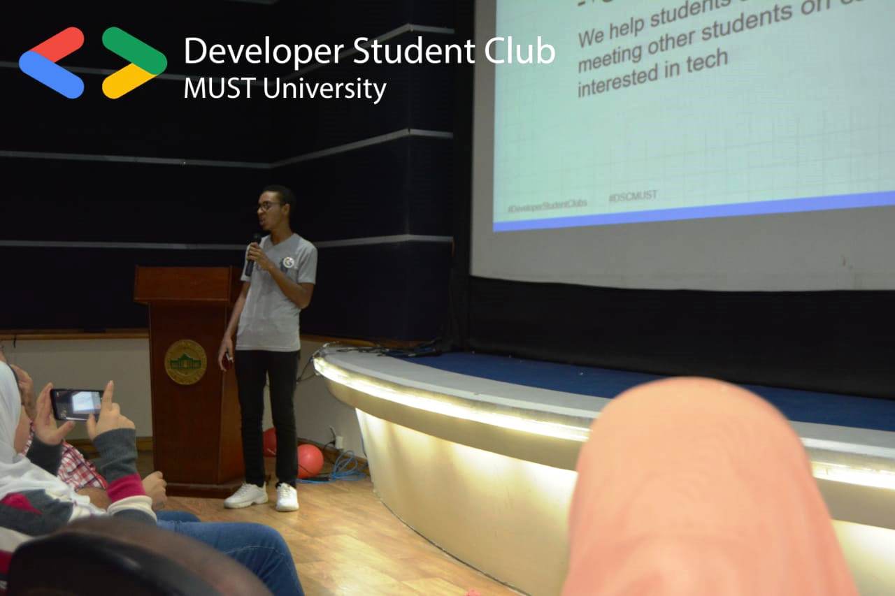 إنشاء نادٍ للطلاب المطورين بجامعة مصر للعلوم والتكنولوجيا  (2)