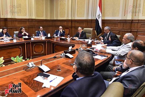 جتماع لجنة الإدارة المحلية برئاسة النائب أحمد السجينى (10)