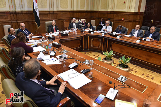 جتماع لجنة الإدارة المحلية برئاسة النائب أحمد السجينى (12)