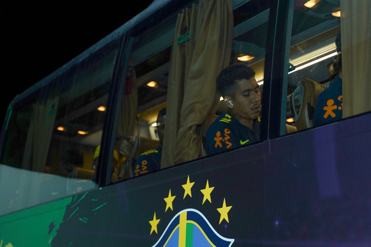 وصول منتخب البرازيل إلى الرياض (6)