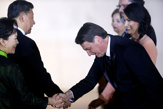 الرئيس البرازيلى يستقبل الرئيس الصينى وزوجته