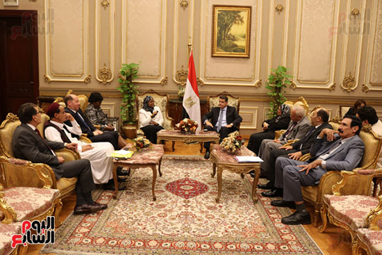 النائب طارق رضوان  و كارولين موسي سفيرة دولة مالاوي لدي مصر (1)