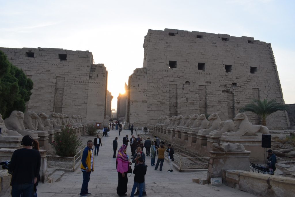 كيف تقضي رحلة سياحية ممتعة بالمعالم الفرعونية والسياحية والترفيهية دافئة شتاء الأقصر (9)