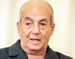 مشهور أحمد مشهور رئيس هيئة قناة السويس الأسبق (2)