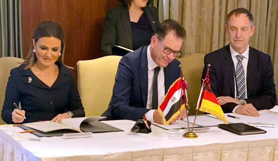 مصر وألمانيا توقعان 6 اتفاقيات (1)