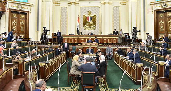 جلسة مجلس النواب برئاسة الدكتور على عبد العال (24)