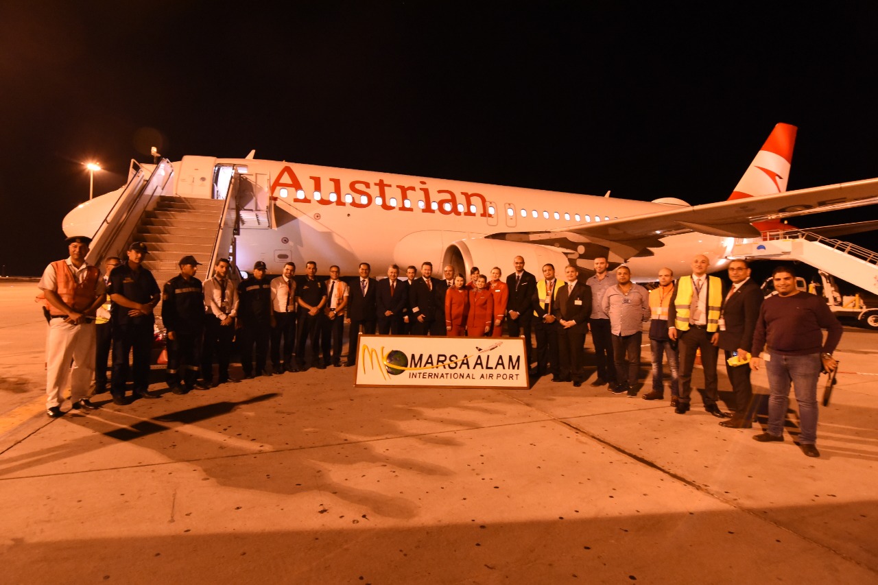 وصول اول رحلة طيران نمساوية لمرسي علم  (3)