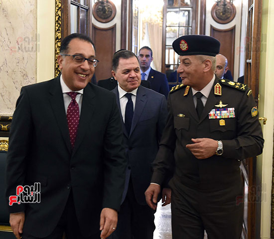 اجتماع مجلس الوزراء (1)